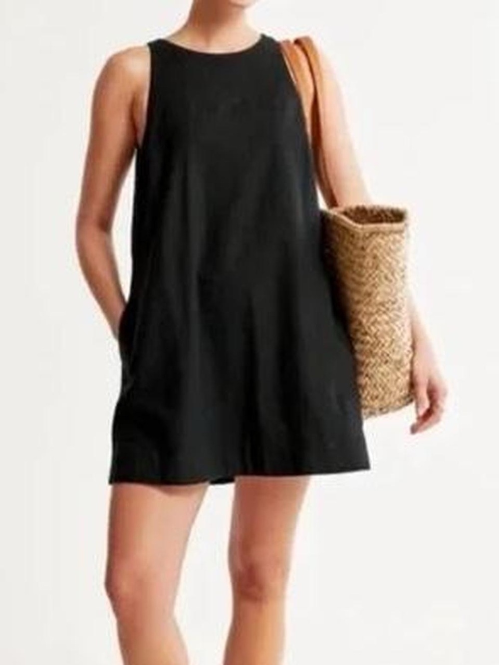 Abercrombie & Fitch Black Sleeveless Shift Dress